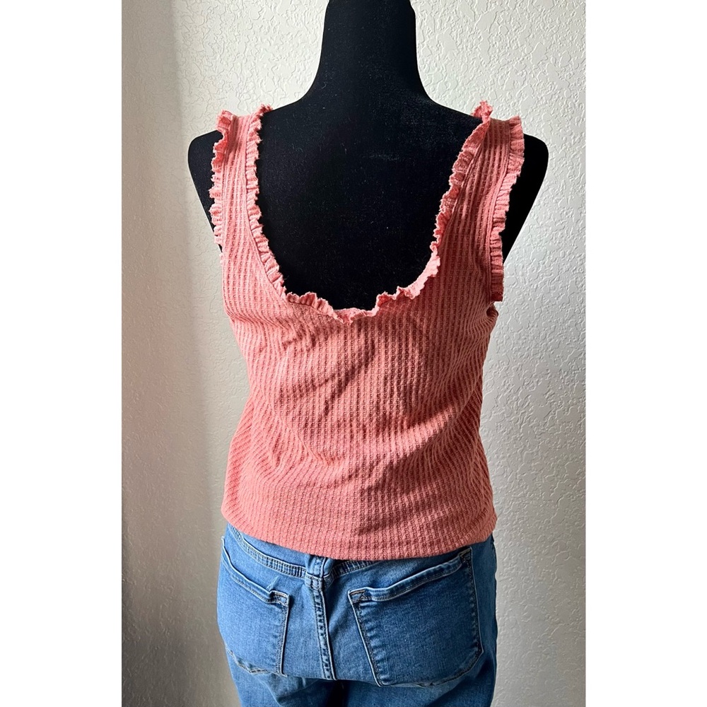 Button tank - Picture 3 of 3
